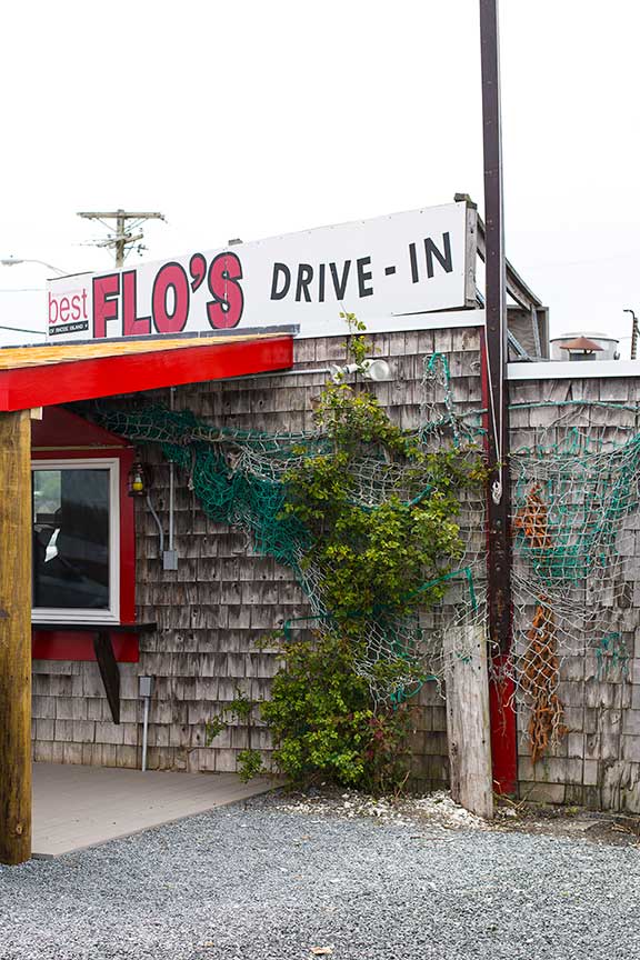 Flo’s Drive In Portsmouth, Ri – Flo's