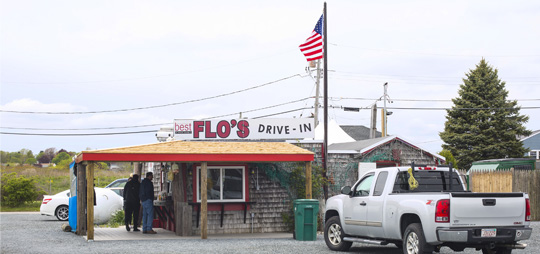 Flo's Famous for Clams Since